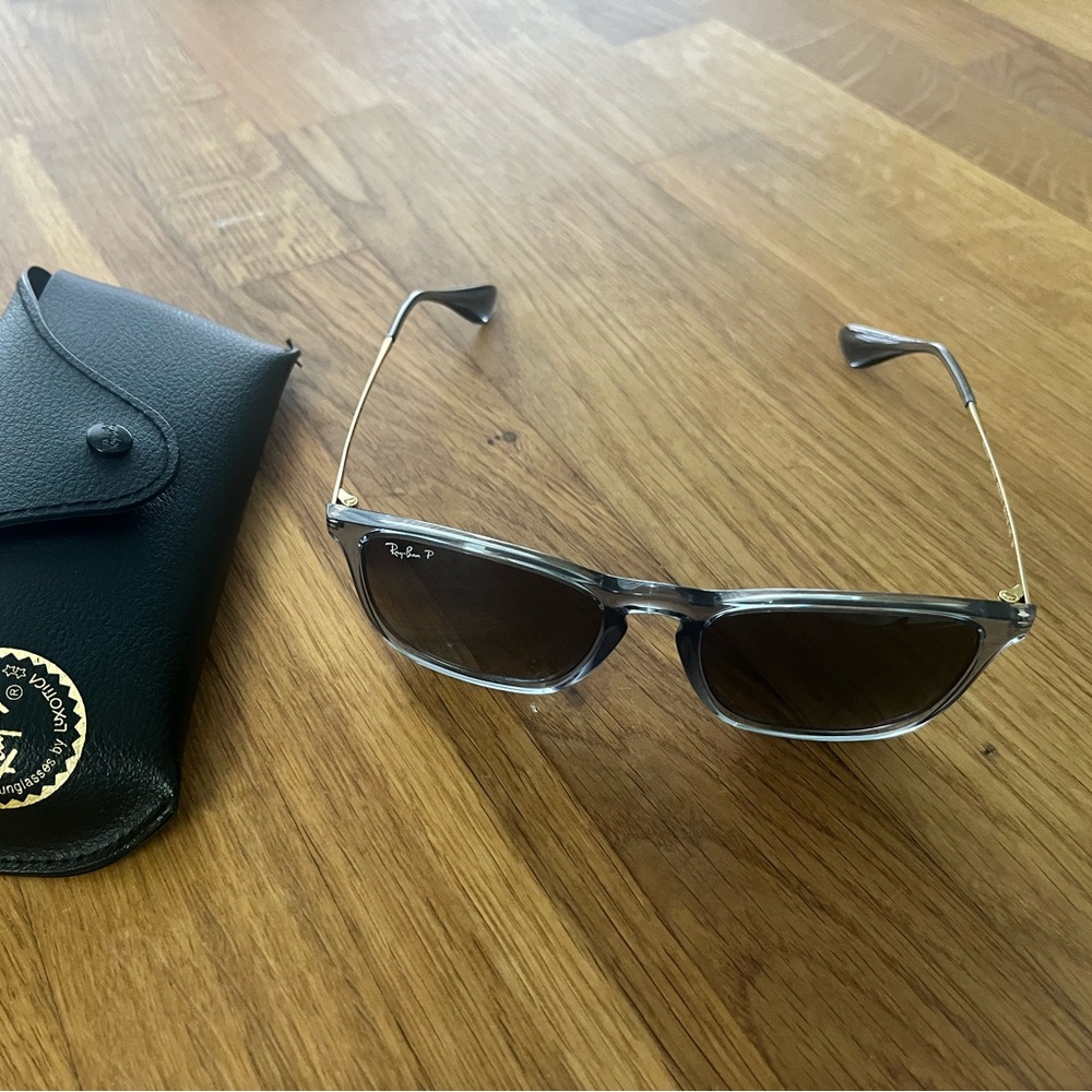Ray-Ban Sunglasses RB 4187